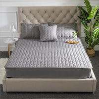 Polyester Bedspread Quilted Non-slip Mattress Cover