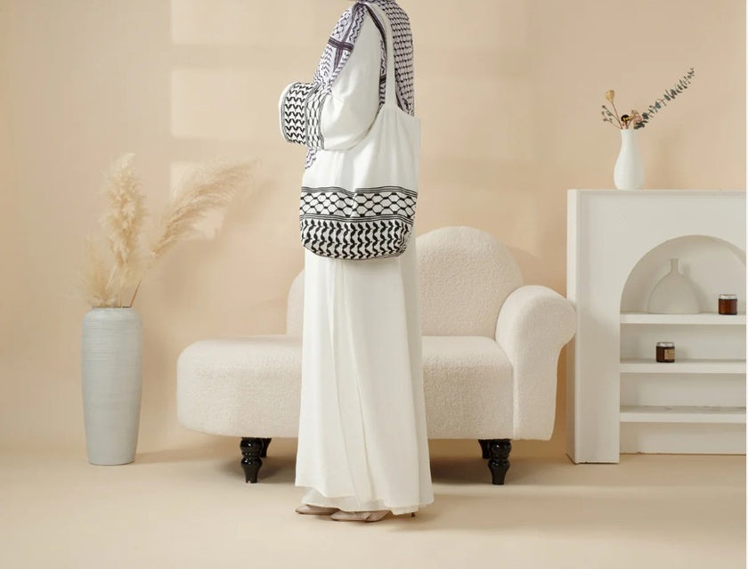 Keffiyeh Style Abaya With Crossbody Bag
